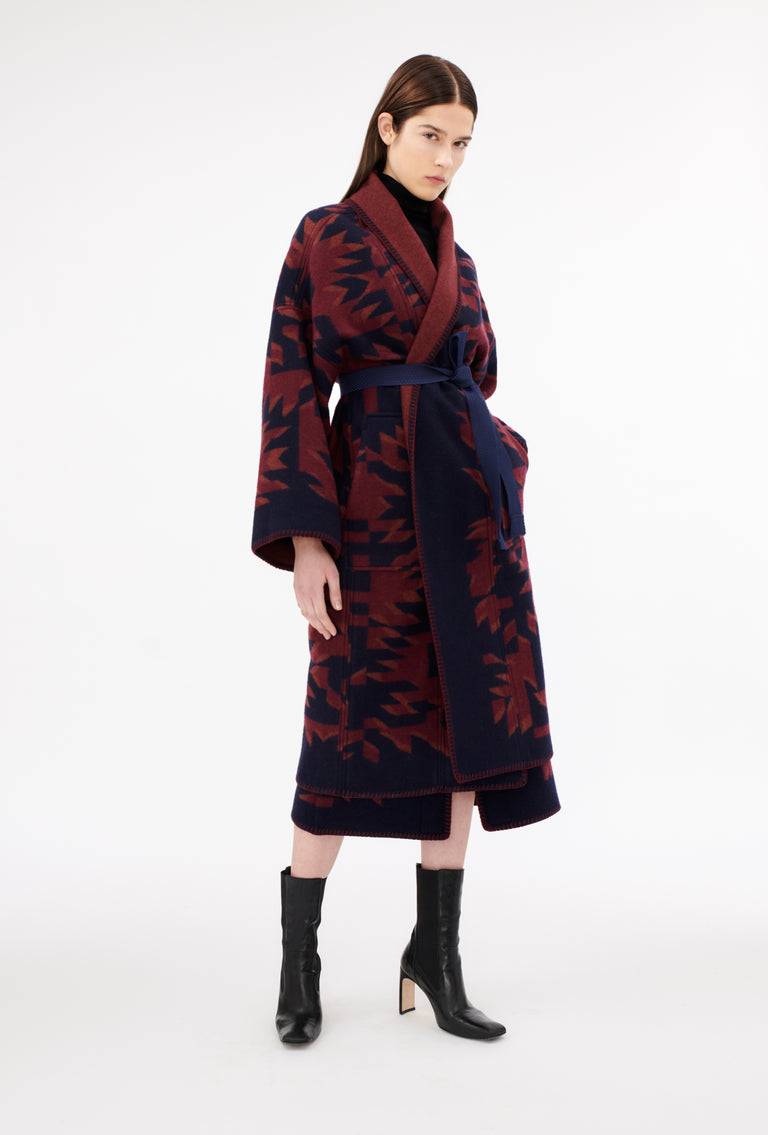 Odeeh Tape Origami Mantel, Burgundy