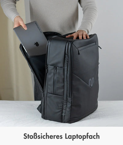 Onemate Travel Bundle: Travel Backpack Ultimate + Toiletry Bag