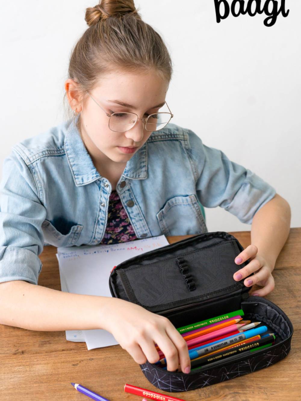 BAAGL Wednesday Nevermore Federtasche