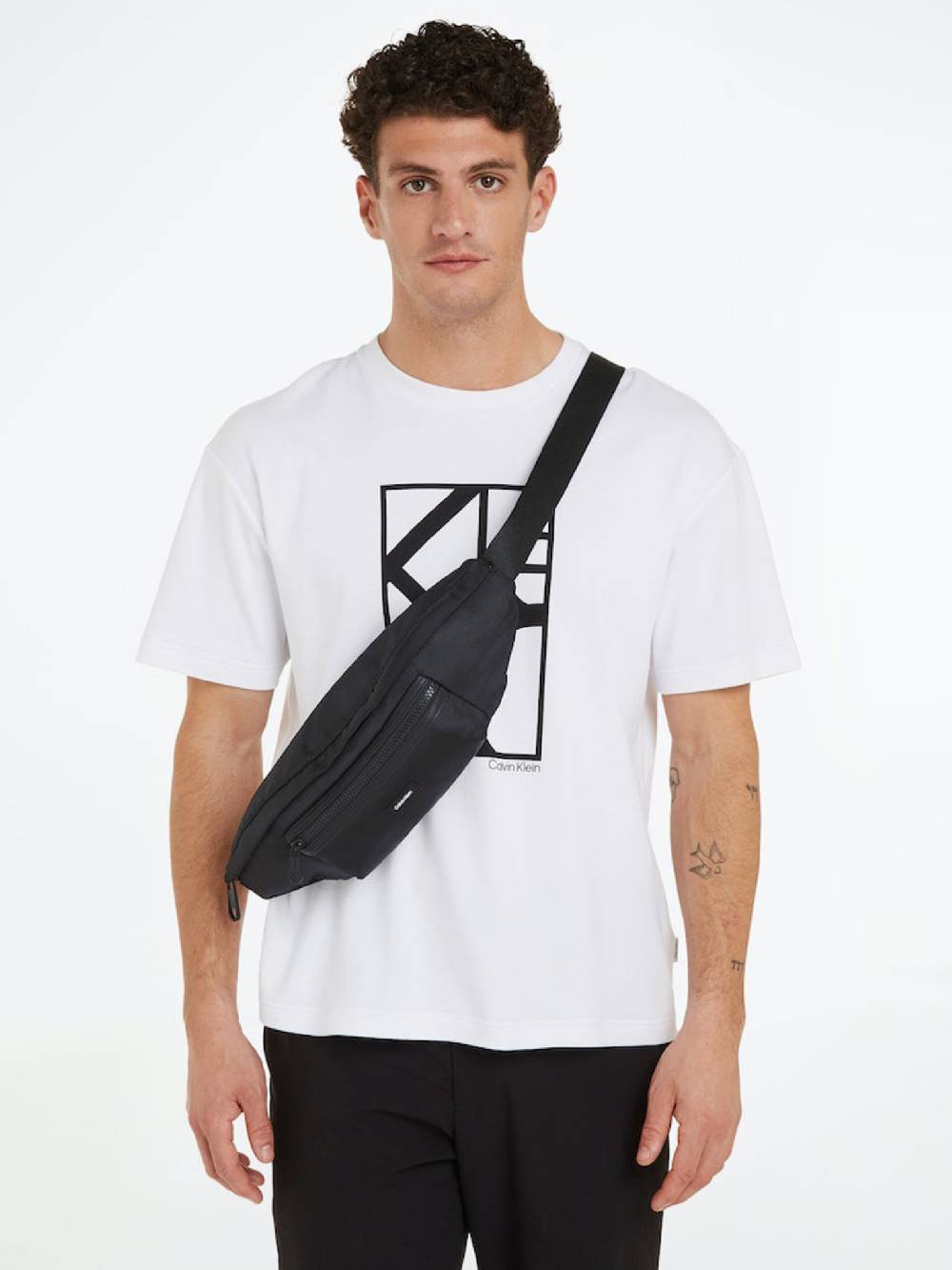 Calvin Klein Essential Waistbag Waist Bag