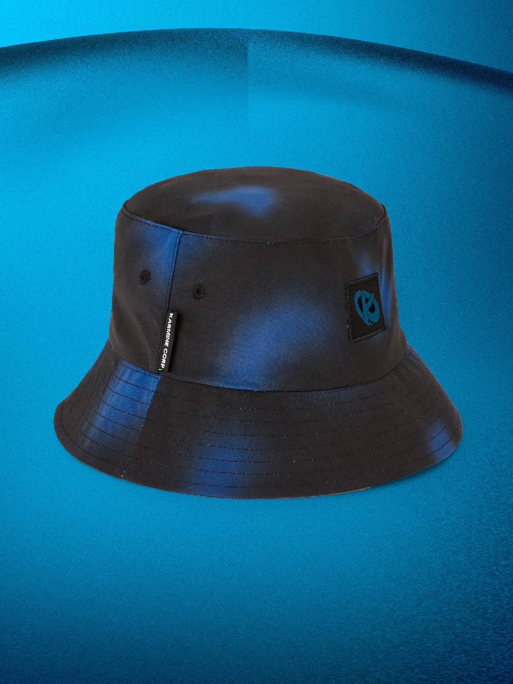 Celio Karmine Corp Hut