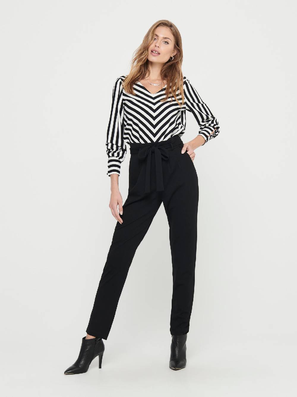 Jacqueline De Yong Tanja Hose