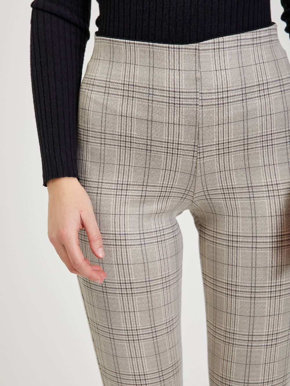 Orsay Hose