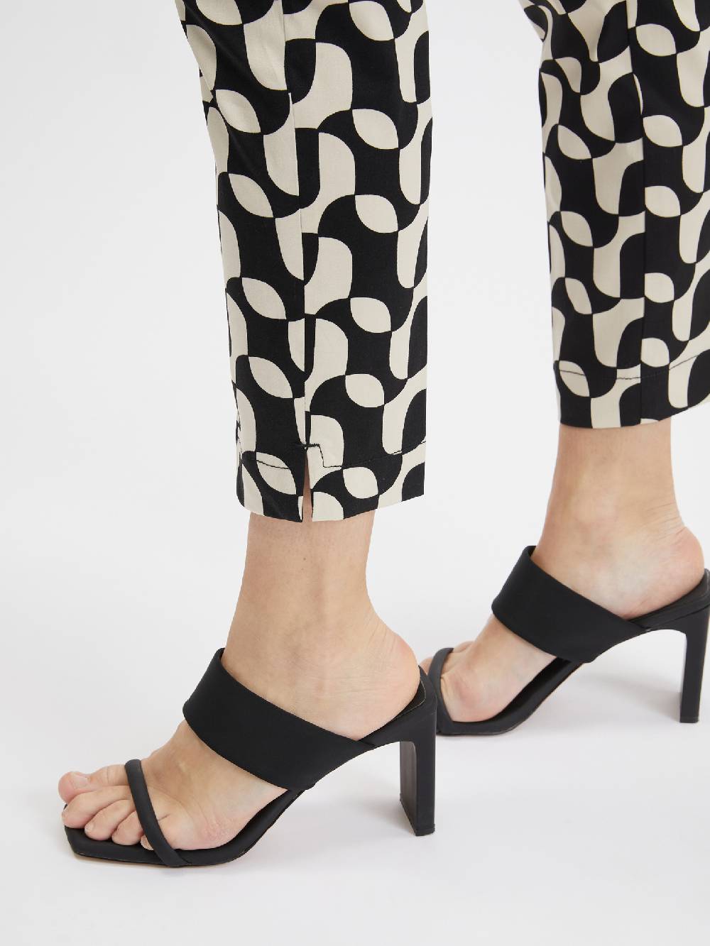 Orsay Hose