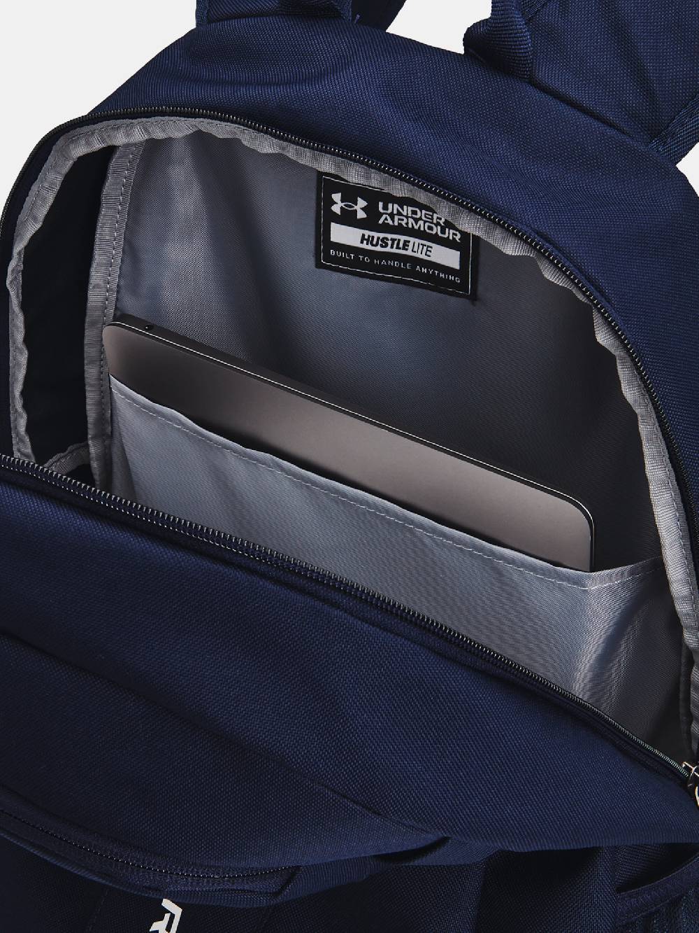 Under Armour UA Hustle Lite Rucksack