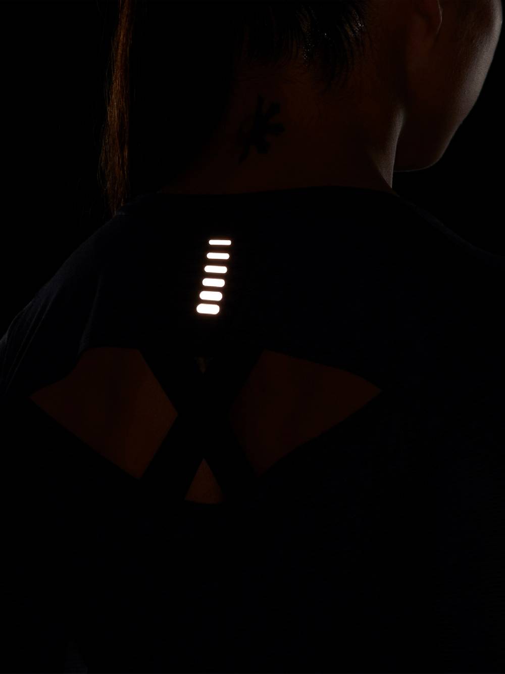 Under Armour UA STREAKER LONGSLEEVE T-Shirt