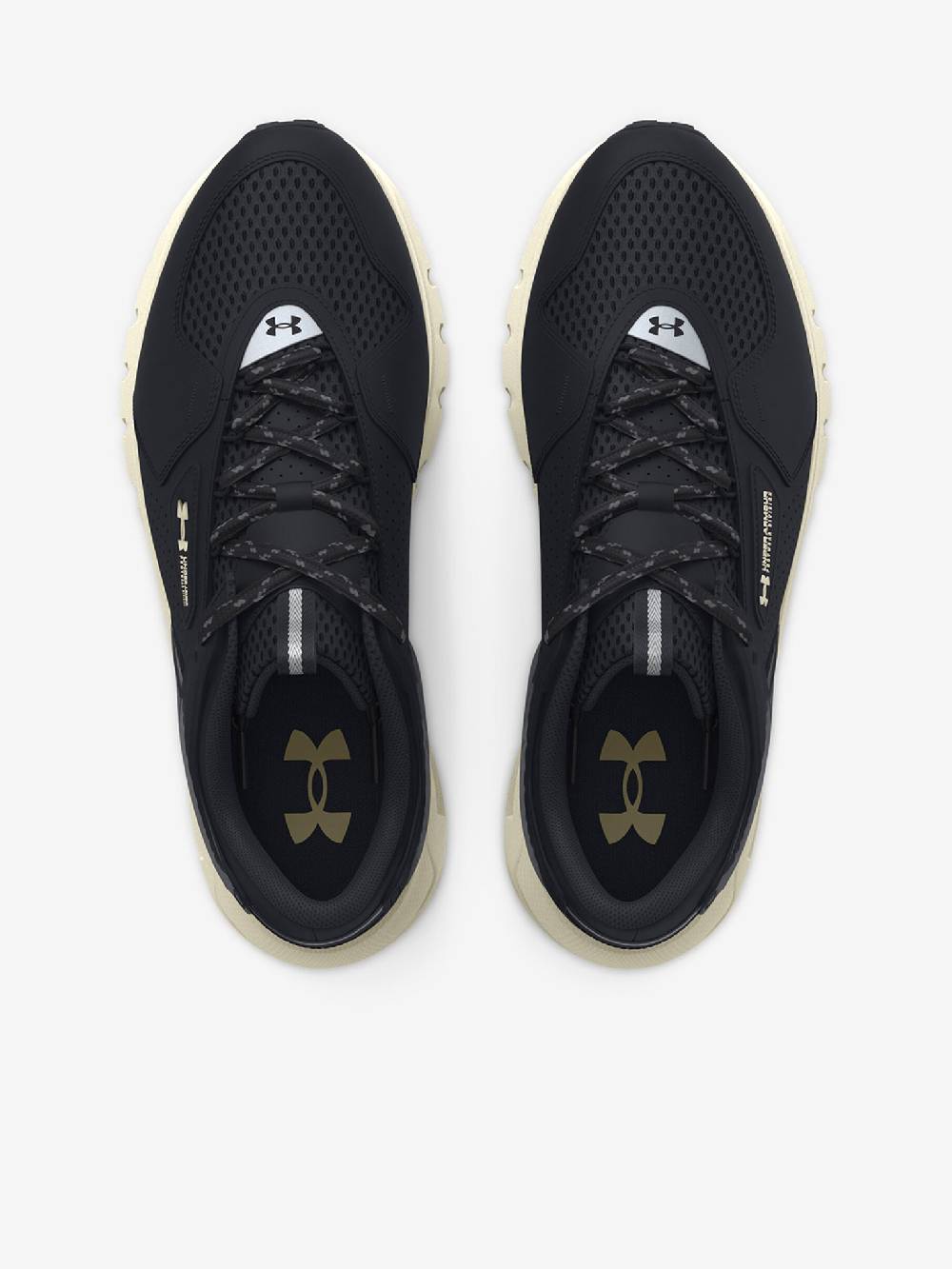 Under Armour UA W Summit Trek Tennisschuhe