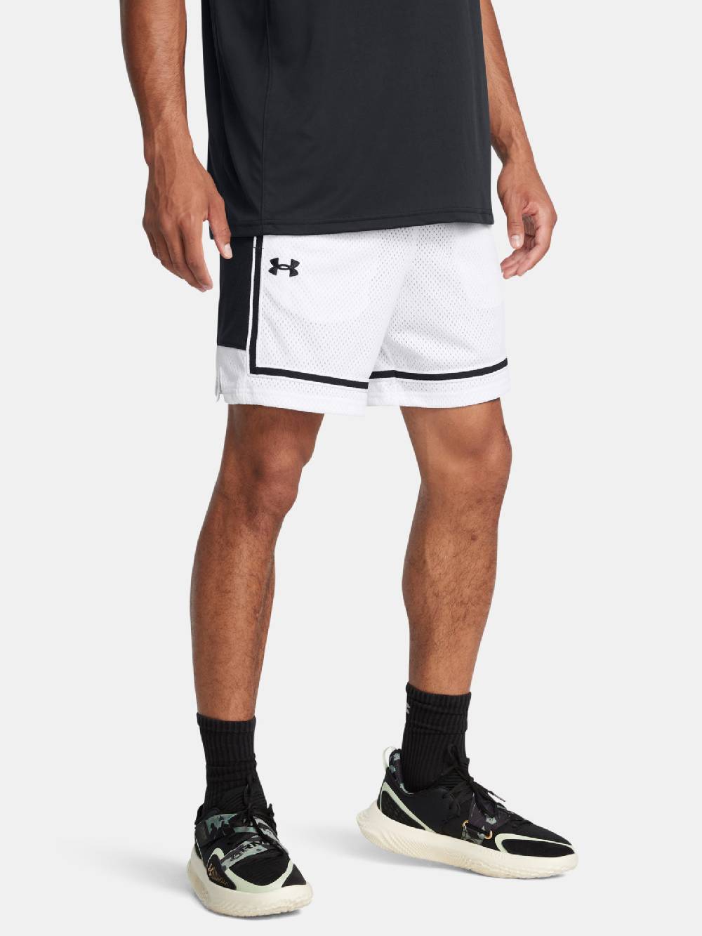 Under Armour UA Zone Pro 7in Mesh Shorts