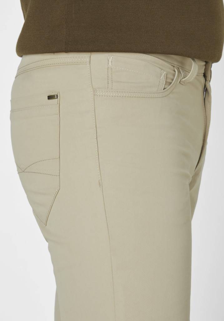 Paddocks PIPE Schmale Passform - Beige