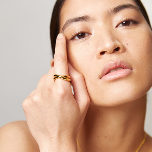 Paul Hewitt Waves Twisted Ring Gold