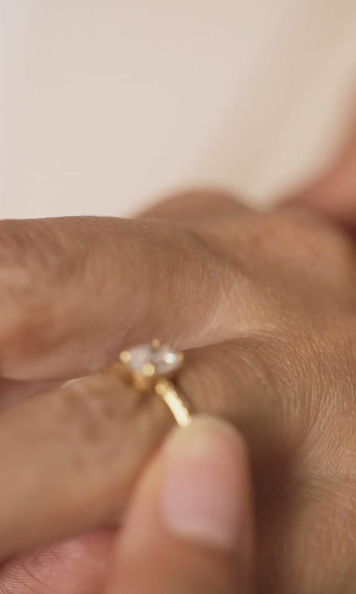 Paul Valentine Brilliant Oval Ring