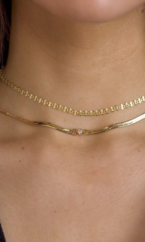 Paul Valentine Retro Sparkling Necklace