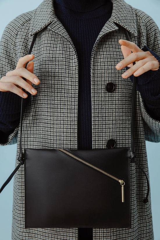 PB 0110 AB 112 Schwarz