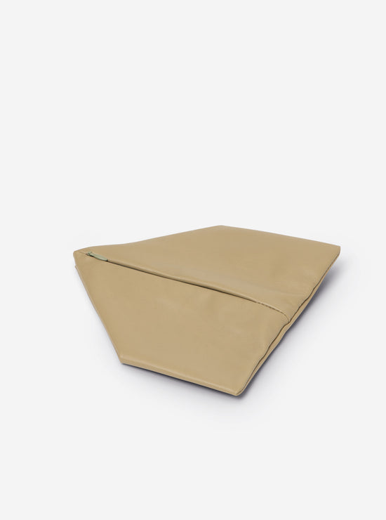 PB 0110 AB 122 Helloliv ( Only 1 Left )