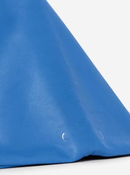 PB 0110 AB 122 Regatta