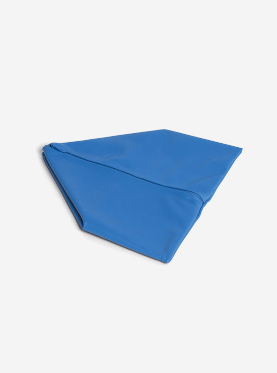 PB 0110 AB 122 Regatta