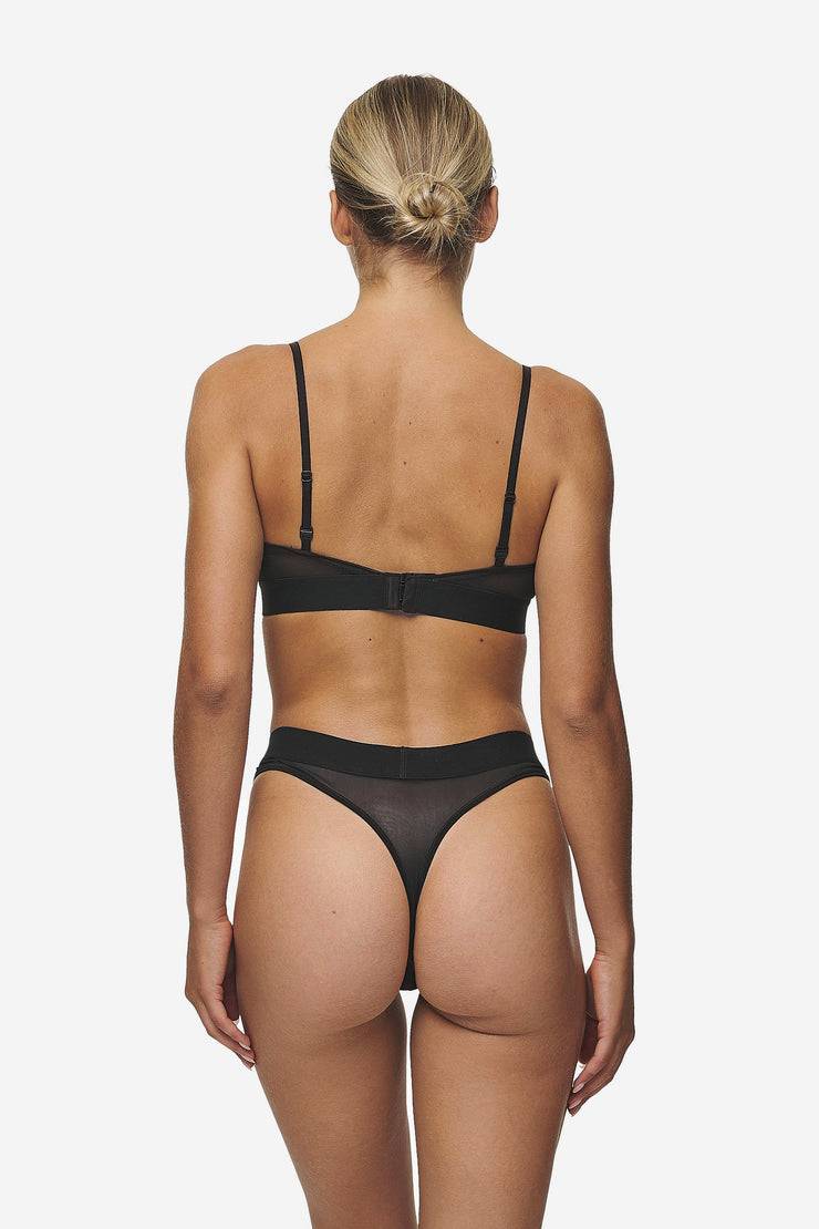 Pegador Katia String Black White