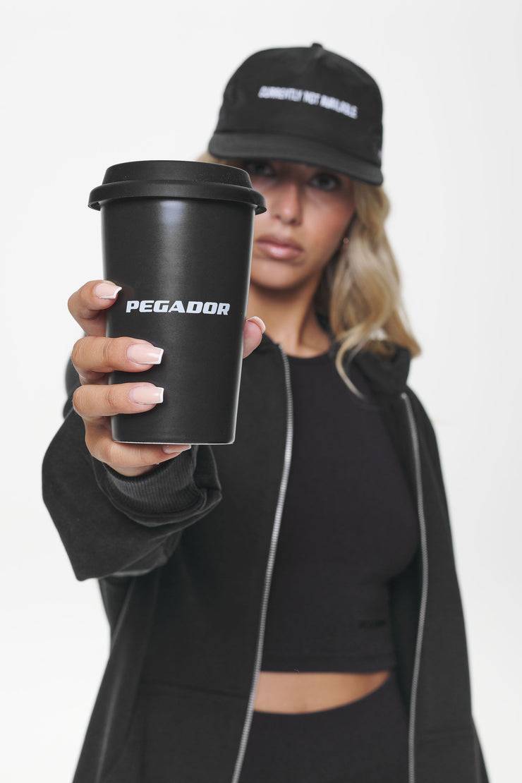 Pegador Logo Coffee Cup Black