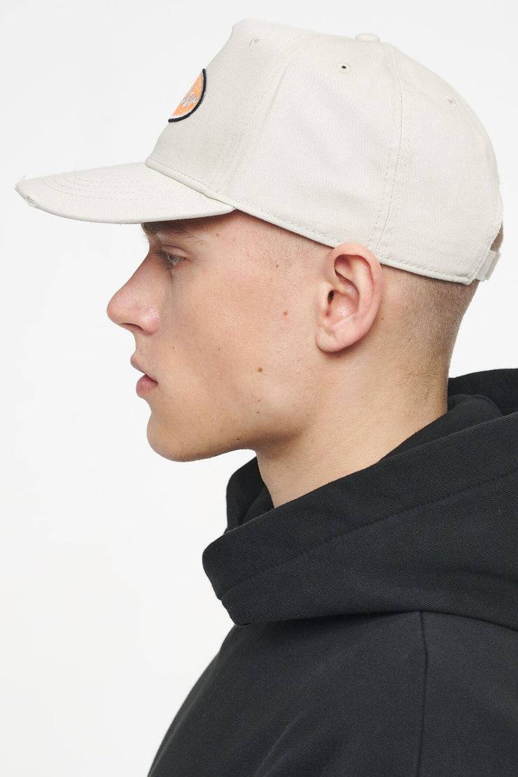 Pegador West Destroyed Cap Sand