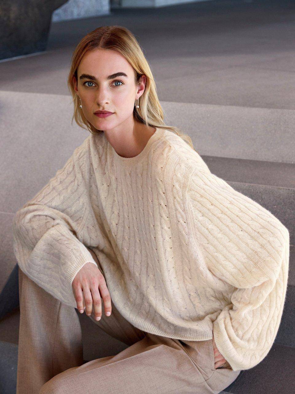 Include Rundhals-Pullover