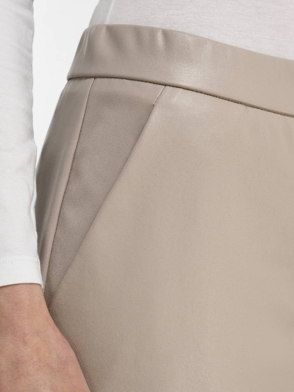 Raffaello Rossi Hose Modell Palina