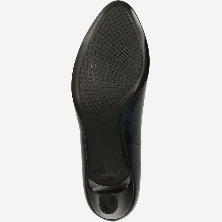 Peter Kaiser 43901 118 NIKA