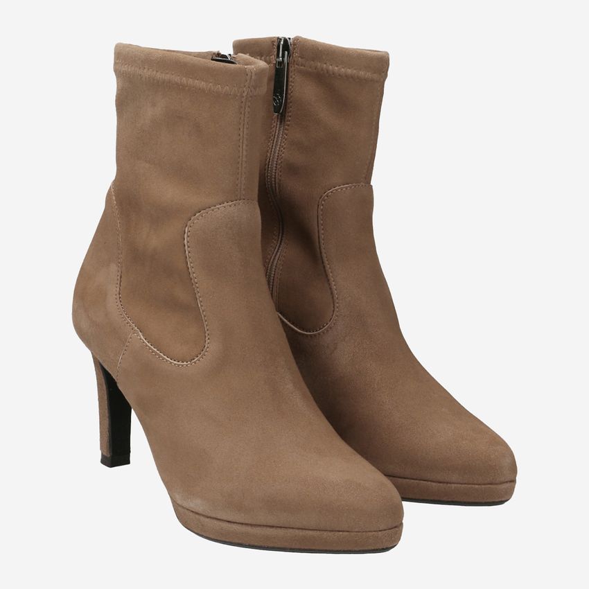 Peter Kaiser 96819 216 PAKUNA