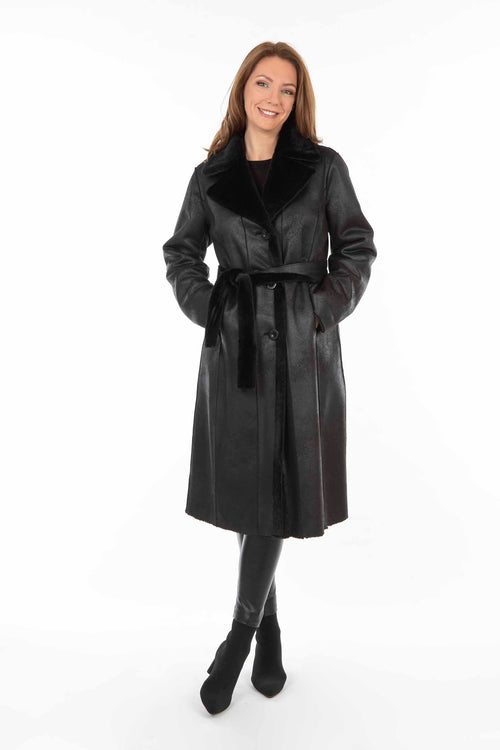 Petite M. Kunstlammfellmantel zum Wenden in Farbe Schwarz