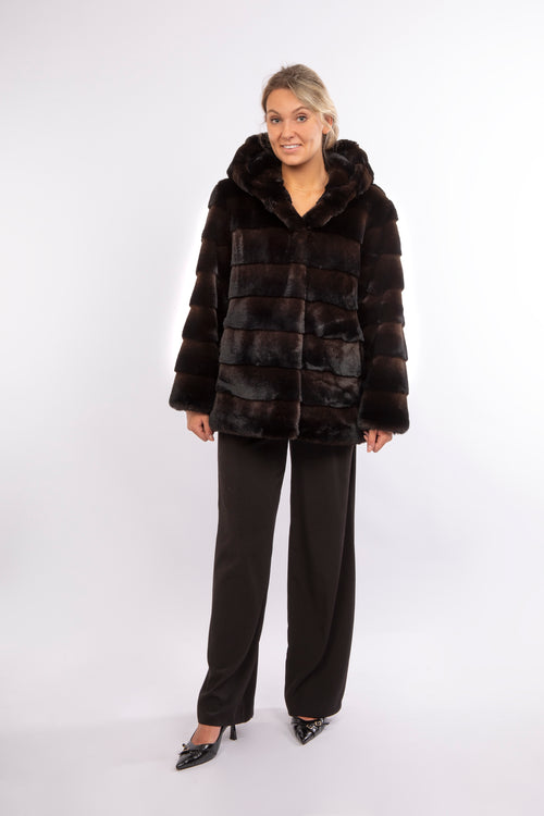 Petite M. Kunstpelz Jacke Mit Kapuze In Der Farbe Braun-schwarz