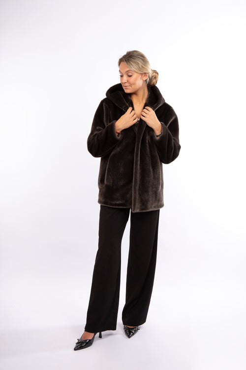 Petite M. Kunstfell Jacke in Dunkel-Oliv