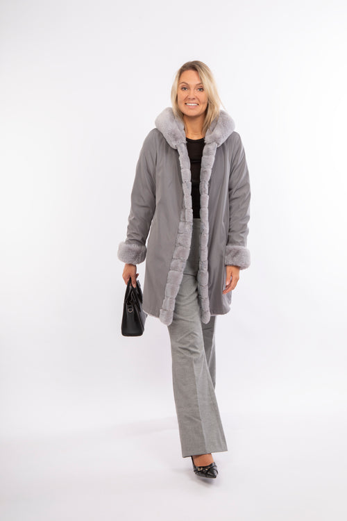 Petite M. Kunstfell WendeJacke in Platinum Grau