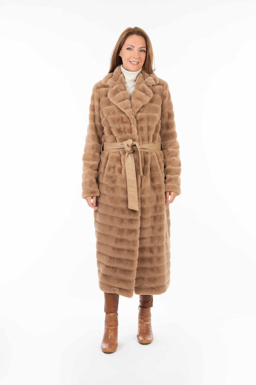 Petite M. Langer Kunstpelz Mantel Camel