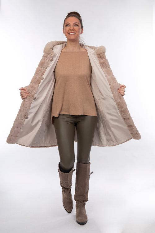 Petite M. Wendemantel mit Kapuze in Kunstfell und Microfaser, Farbe Creme