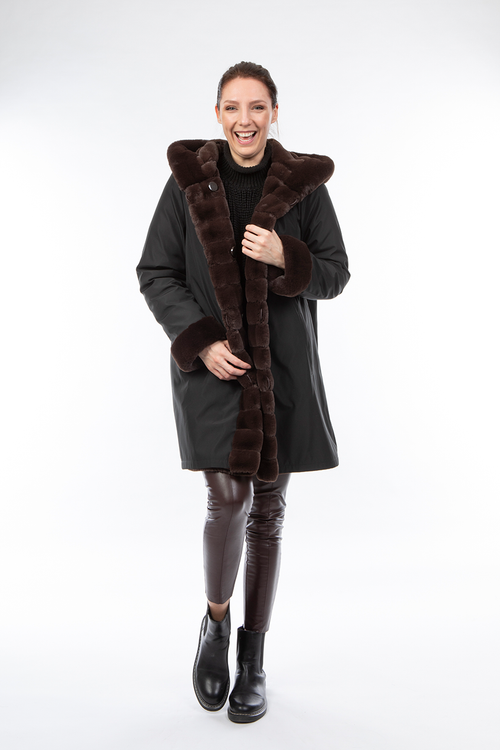 Petite M. Wendemantel mit Kapuze in Kunstfell und Microfaser, Braun/Schwarz