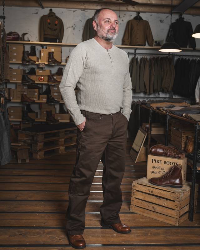 Pike Brothers 1940 Service Chino Leesville Brown