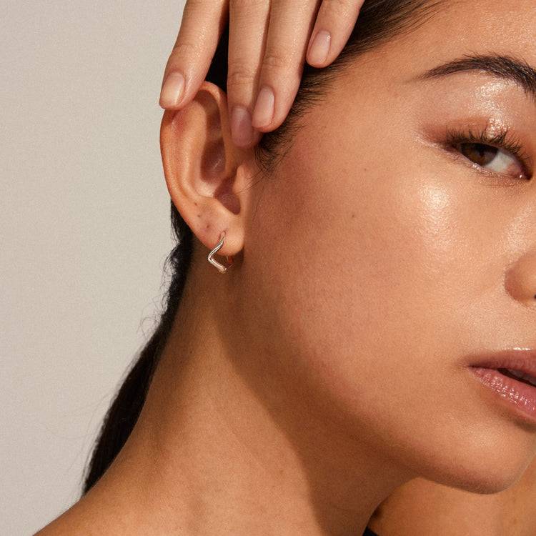 Pilgrim ALBERTE Organisch Geformte Hoops, Versilbert