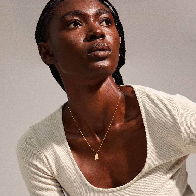 Pilgrim BLOSSOM Recycelte Münz-Halskette, Vierkant, Vergoldet