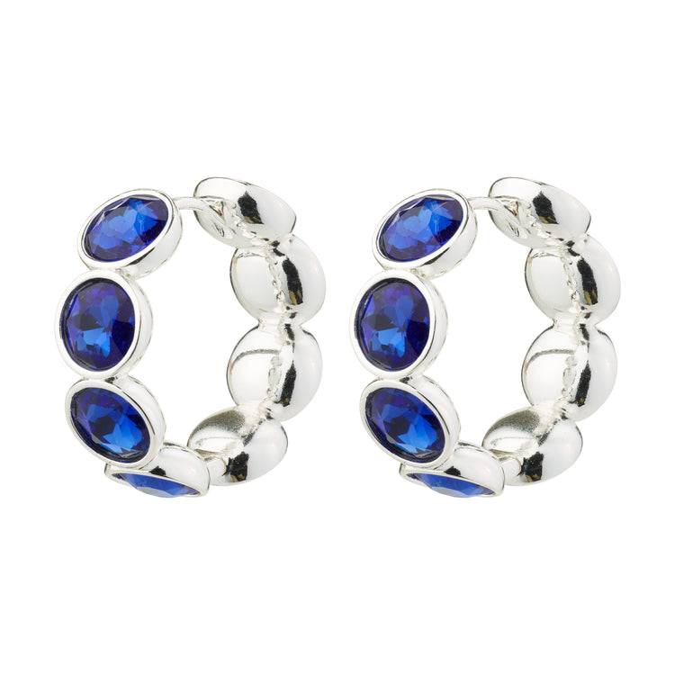 Pilgrim CALLIE recycelte Kristall-Creolen, blau/versilbert