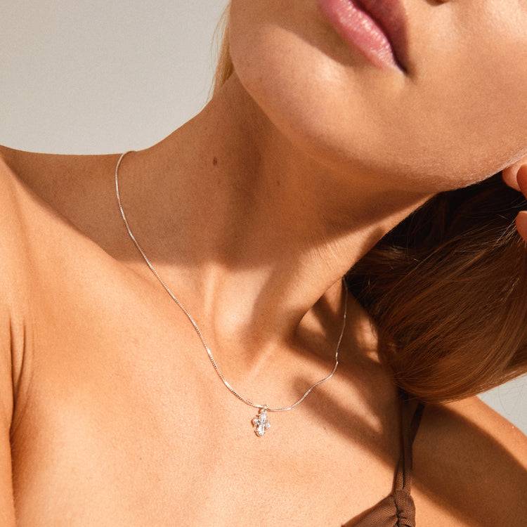 Pilgrim DAGMAR Recycelte Mini-Kreuz-Halskette Versilbert