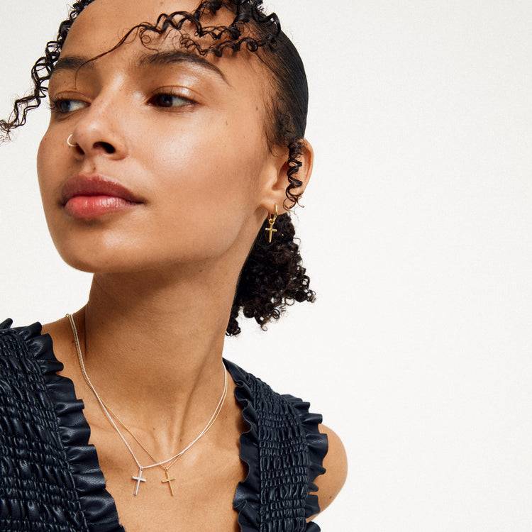 Pilgrim DAISY Recycelte Creolen Mit Kreuz Vergoldet