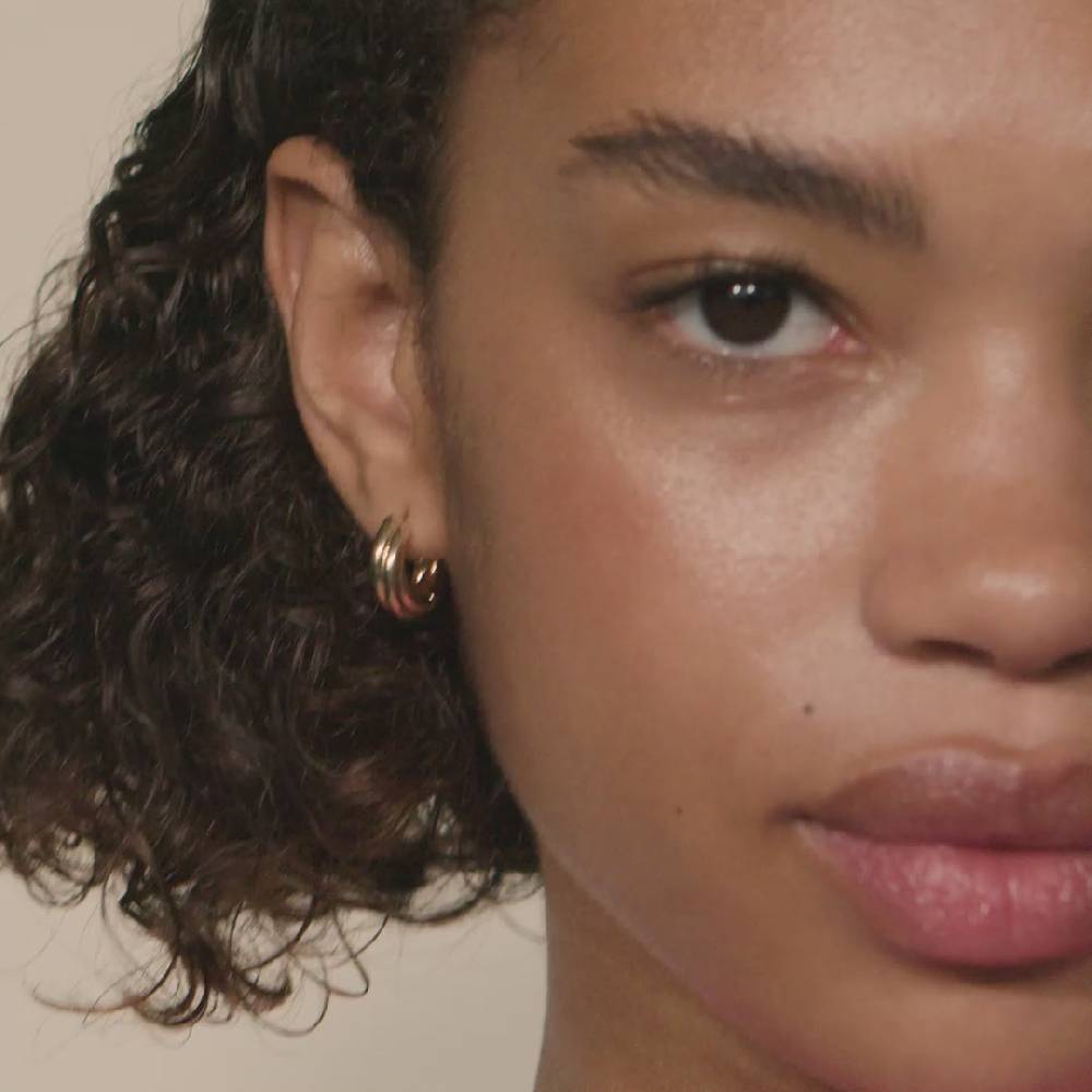 Pilgrim EDEA Recycelte, Chunky Huggie-Creolen, Vergoldet