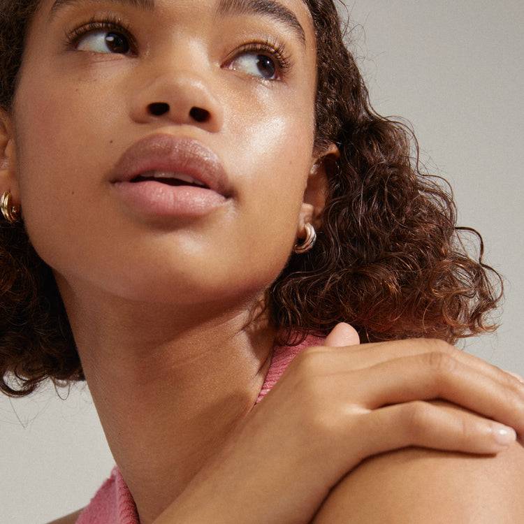 Pilgrim EDEA Recycelte, Chunky Huggie-Creolen, Versilbert