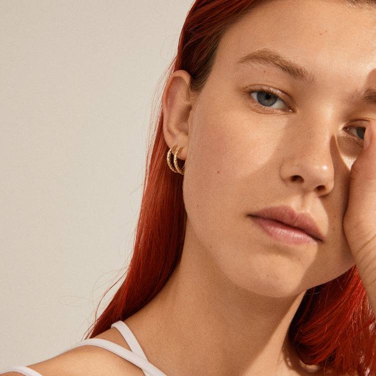 Pilgrim ELANOR Creolen Mit Rustikaler Struktur, Vergoldet