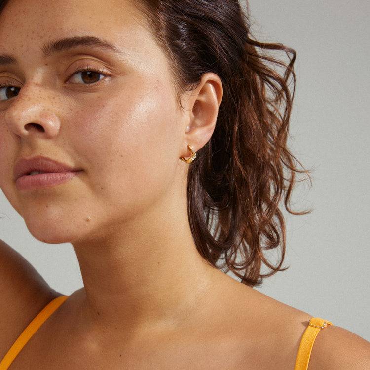 Pilgrim EVRA Recycelte, Organ. Geformte Kristall-Creolen, Vergoldet