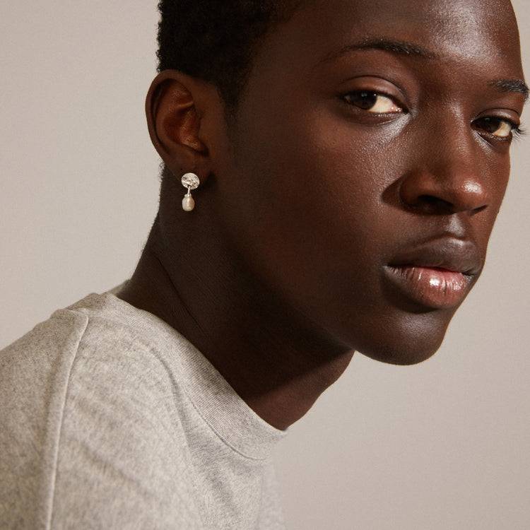 Pilgrim HEAT Recycelte Süßwasserperlen-Ohrringe Versilbert