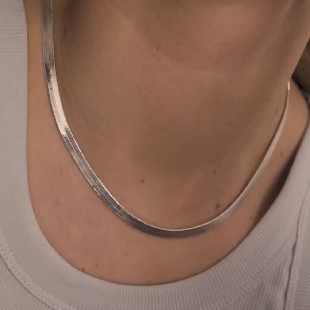 Pilgrim JOANNA Recyc. Schlangenketten-Halsband, Flach, Versilbert