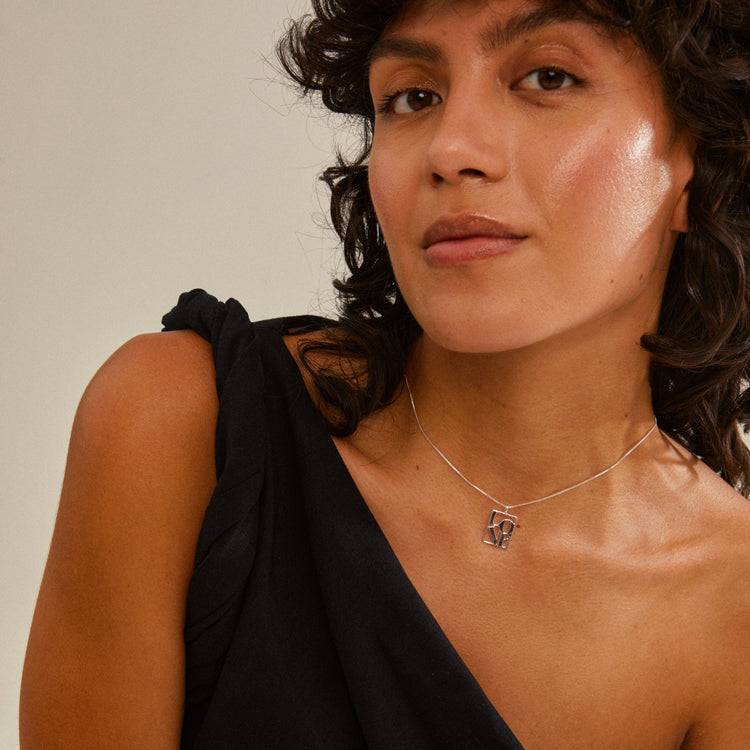 Pilgrim LOVE TAG, Recycelte LOVE Halskette Versilbert