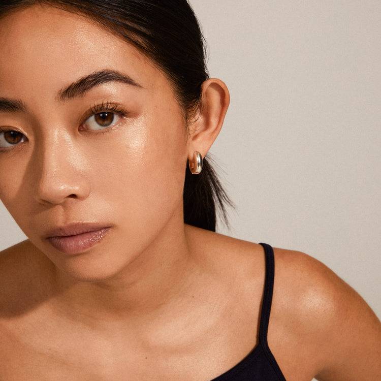 Pilgrim MINE Recycelte Chunky Huggie-Hoops, Versilbert