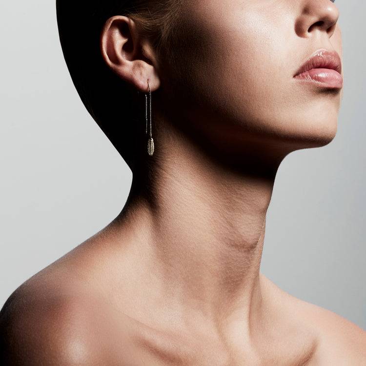 Pilgrim NINA Recycelte Kettenohrringe Mit Federn, Vergoldet