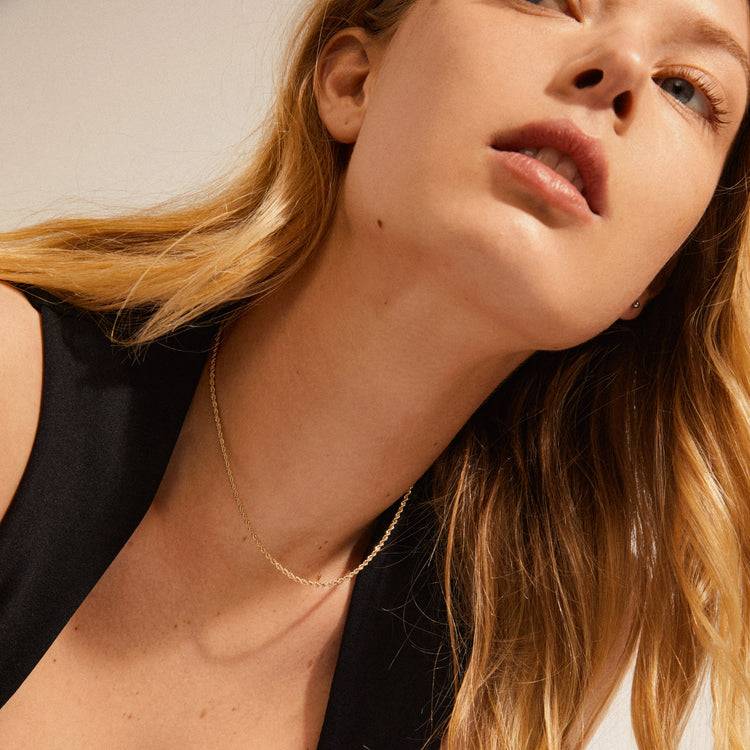 Pilgrim PAM Recycelte Robe Kette Halskette, Vergoldet